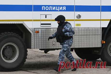 Пойманный за взятку в виде новой Audi российский экс-депутат пойдет под суд. Завершено расследование дела о взятке на сумму более 17 миллионов рублей против экс-депутата Законодательного собрания Санкт-Петербурга Романа Коваля и его помощника Андрея Гришина, выступавшего посредником при передаче денег. За взятки депутат помогал фирмам получать госконтракты.