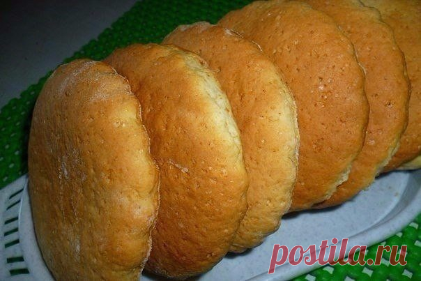 КОРЖИКИ МОЛОЧНЫЕ

100 гр-молока,
100 гр размягчённого маргарина,
1 стакан сахара ,
1 яйцо,
половинку чайной ложки соды, гашенной уксусом.

Всё хорошо перемешать
и добавить 2,5- 3 стакана муки. Замесить тесто..... Оно должно быть
мягким......Присыпать стол мукой и раскатать. Формой выдавливать
фигурки и выпекать... Примерно 15 минут... При 180 градусах.​
 СОХРАНИ рецепт, чтобы не потерять!  ПОДПИШИСЬ на Легкие рецепты