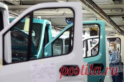 Власти выделят почти 40 миллиардов на поддержку российского автопрома. Правительство дополнительно выделяет Фонду развития промышленности (ФРП) 39 миллиардов рублей на проекты отечественных автопроизводителей, сообщил премьер-министр России Михаил Мишустин на заседании кабмина. Финансовая поддержка поможет концернам наработать недостающие компетенции.