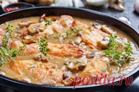 10 простых и вкусных блюд из куриной грудки - Будет вкусно - 25 февраля - 43727689798 - Медиаплатформа МирТесен Куриная грудка — любимый мясной продукт многих семей. Филе быстро готовится, стоит недорого и поддается вариациям. Вареный продукт едят те, кто следит за фигурой, некоторые просто жарят курицу, а более изобретательные делают хрустящие наггетсы. Но это далеко не все, что можно придумать! Сегодня мы - 25 февраля - 43727689798 - Медиаплатформа МирТесен