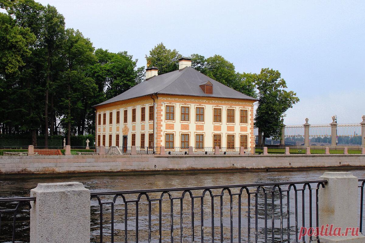 Прогулки по Петербургу. Летний дворец Петра 1. :: Евгений  – Социальная сеть ФотоКто Съемка 08. 08. 2020 г.
