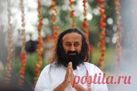 7 советов Шри Шри Рави Шанкара, которые наполнят Вас любовью