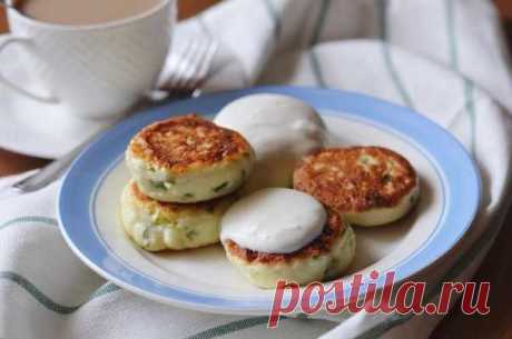 Рецепт сырников без муки и яиц — Домашняя кулинария