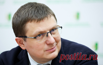 ОП: в РФ активизировались мошенники, выдающие себя за родственников госдеятелей. Сейчас стало модным принимать средства на стартапы и инвестиции в криптопроекты, предупредил член комиссии Общественной палаты РФ по общественной экспертизе законопроектов и иных нормативных актов Евгений Машаров