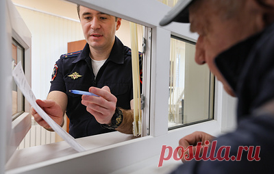 Минфин предложил выплачивать полную стоимость ремонта по ОСАГО без учета износа. Согласно статистике, большинство автовладельцев выбирают получение компенсации деньгами