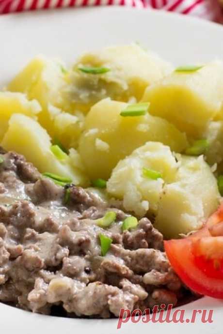 Бефстроганов из говяжьего фарша: рецепт - Лайфхакер