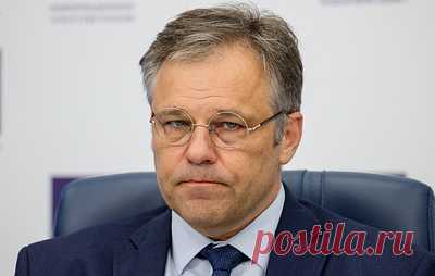 Мирошник: Зеленский неприемлем для соглашений по Украине. Правовой статус не позволит Владимиру Зеленскому подписывать какие-либо документы, заявил посол по особым поручениям МИД
