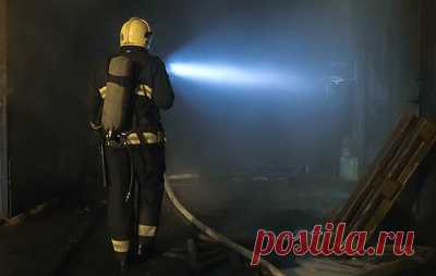 В Рязанской области на предприятии произошел пожар. Пострадавшие направлены в районную больницу