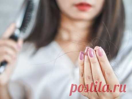 Народные средства для красоты волос и ногтей Даже самые красивые от природы локоны и ногти нуждаются в заботе и уходе. Народные рецепты красоты помогут укрепить волосы и ногтевые пластины, чтобы выглядеть прекрасно и получать множество комплиментов.