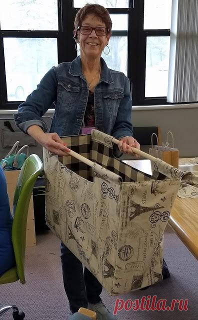 Большая сумка с ручками-дюбелями