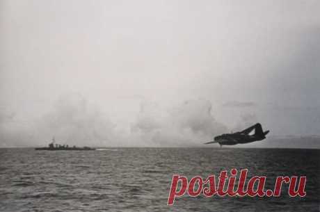 Как наш торпедоносец потопил свою же подлодку

Согласно официальной версии, в 6 ч. 42 мин. утра 21 сентября 1944 года в районе севернее пос. Гамвик советский торпедоносец А-20 «Бостон» (командир - капитан М.И. Протас) по ошибке потопил краснознамённую гвардейскую подводную лодку «Щ-402» Северного флота.

Так ли это на самом деле?