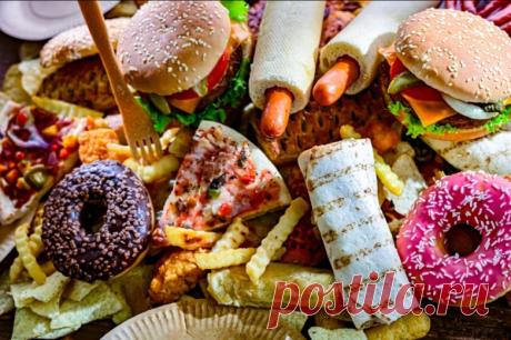 Избегаете этих продуктов, если не хотите потерять мышцы. Слишком легкая еда Вне зависимости от пола высокое потребление ультрапереработанных продуктов связано с более высоким содержанием жира именно в мышцах.