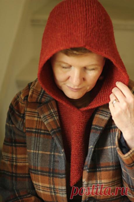 Hairst Hap Hood pattern by Gudrun Johnston 

The Hairst Hap Hood is a woolly +

