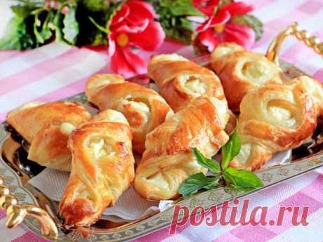 Слойки с творогом — рецепты с пошаговыми фото и видео