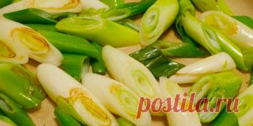 ЖАРЕНЫЙ ЗЕЛЁНЫЙ ЛУК ПО-ФРАНЦУЗСКИ