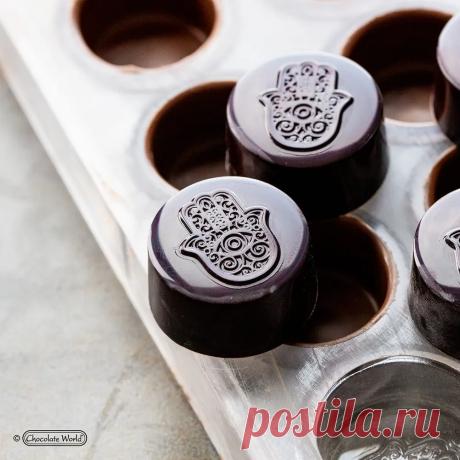 Chocolate World Форма для конфет, 1 шт купить на OZON по низкой цене (1012366649)