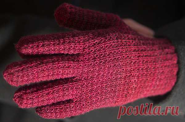 Вязаные перчатки (Швы во времени): Knitty.com - Зима 2014