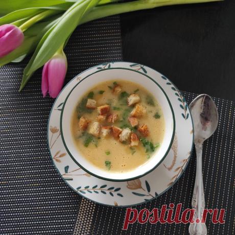 Овощной суп-пюре с сыром и сухариками | Креаликум