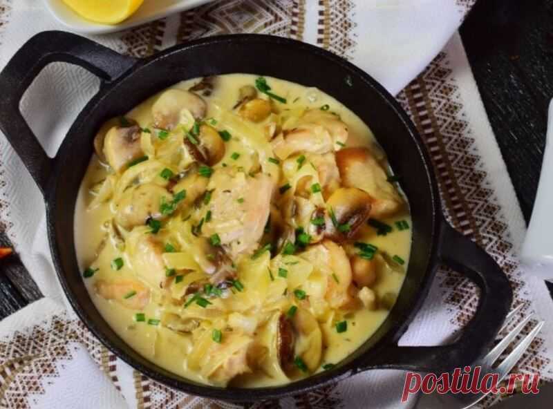 Фрикасе Из Индейки Вкусное блюдо французской кухни - фрикасе из индейки с грибами шампиньонами, получается очень вкусное и ароматное блюдо.