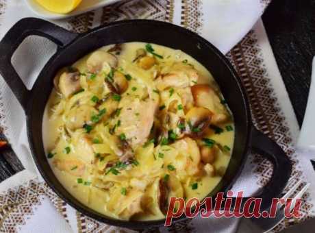 Фрикасе Из Индейки Вкусное блюдо французской кухни - фрикасе из индейки с грибами шампиньонами, получается очень вкусное и ароматное блюдо.