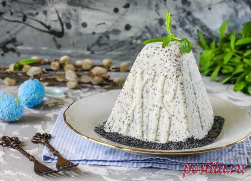 Творожная Пасха С Маком Творожная Пасха с маком получается классической, более строгой по оформлению, но не менее вкусной и сочной. Рецепт очень простой.