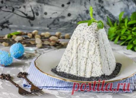 Творожная Пасха С Маком Творожная Пасха с маком получается классической, более строгой по оформлению, но не менее вкусной и сочной. Рецепт очень простой.