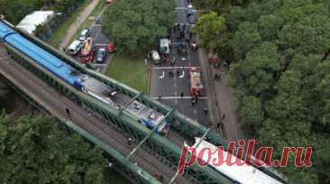 В Аргентине столкнулись два поезда. Два поезда столкнулись в Буэнос-Айресе, 60 человек пострадали. Читать далее