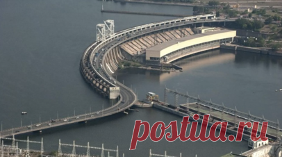 Гура: открытие шлюзов Днепрогэса навредит Украине и пойдёт на пользу России. Открытие шлюзов Днепрогэса даст воду фермерским хозяйствам на территории России, но снизит уровень воды в Днепровском водохранилище, заявил глава Новокаховского округа Херсонской области Виталий Гура. Читать далее