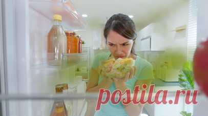 Специалист рассказала о вреде употребления даже слегка заплесневелых продуктов. Директор Центра компетенций в области пищевой безопасности Роскачества Елена Спеценко рекомендовала отказаться от употребления даже слегка заплесневелых продуктов. Читать далее
