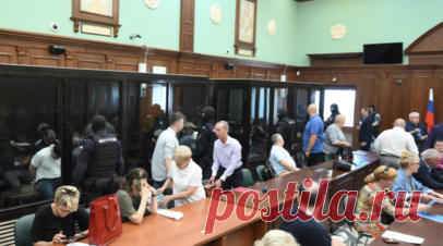 РИА Новости: суд начал рассматривать дело о теракте в «Крокус Сити Холле». Суд начал рассматривать дело о теракте в «Крокус Сити Холле» в марте 2024 года. Читать далее