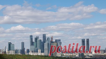 В Москве оборот сферы услуг достиг 2,2 трлн рублей в первом полугодии. Объём платных услуг в Москве в первом полугодии достиг 2,2 трлн рублей, заявила глава Департамента экономической политики и развития Мария Багреева. Читать далее