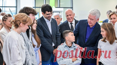 Собянин рассказал об открытии новой школы в районе Покровское-Стрешнево. Мэр Москвы Сергей Собянин рассказал об открытии новой школы в районе Покровское-Стрешнево. Здание расположено на Волоколамском шоссе. Читать далее