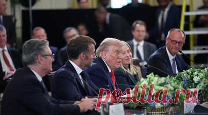 Трамп прервал речь фон дер Ляйен о «похищенных тысячах украинских детей». Президент США Дональд Трамп в ходе переговоров в Вашингтоне прервал речь главы Еврокомиссии Урсулы фон дер Ляйен о «похищенных тысячах украинских детей», напомнив, что присутствующие собрались для обсуждения другой темы — вопроса урегулирования на Украине. Читать далее