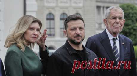 «Последний бастион»: Зеленский потратил €463 тысячи за день визита в Австрию. Затраты Владимира Зеленского и его супруги Елены на однодневный визит в Австрию составили €463 тыс. Читать далее