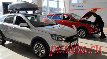 Глава АвтоВАЗа Соколов заявил о необходимости индексации цен на Lada. Цены на автомобили Lada должны повышаться вслед за реальной себестоимостью производства. Об этом заявил глава АвтоВАЗа Максим Соколов в кулуарах форума «Транспорт России». Читать далее