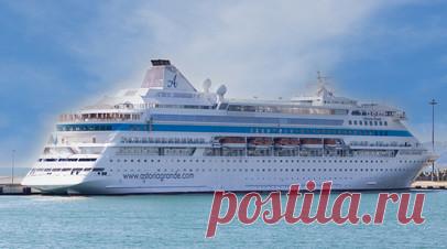 Туристы Astoria Grande получат компенсации за отменённую экскурсию по Стамбулу. Круизный лайнер Astoria Grande не смог зайти в Стамбул из-за отказа портовых властей. Пассажирам выплатят компенсации за отменённую экскурсию. Читать далее