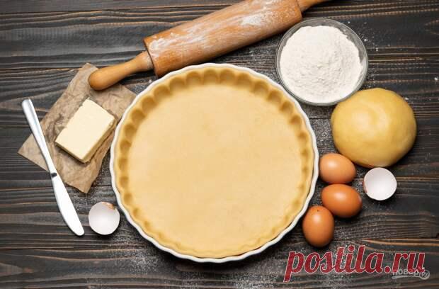 (48) Как приготовить песочное тесто: 3 базовых рецепта - Будет вкусно - 27 марта - 43489825500 - Медиаплатформа МирТесен Песочное тесто – одно из самых простых в кулинарии. Оно не требует длительной раскатки и множественного сложения, как слоеное, а также подъема, как дрожжевое. Однако именно с ним у многих хозяек возникают трудности. У кого-то получается слишком плотным, у других – растекается в процессе выпечки. С - 27 марта - 43489825500 - Медиаплатформа МирТесен