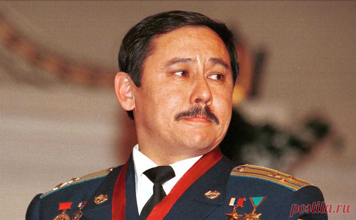 Умер летчик-космонавт Талгат Мусабаев. Российский и казахстанский летчик-космонавт Талгат Мусабаев скончался на 75-м году жизни.