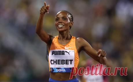 Кенийская бегунья побила мировой рекорд на дистанции 10 000 м. Беатрис Чебет выиграла этап «Бриллиантовой лиги» в США с результатом 28 минут 54,14 секунды