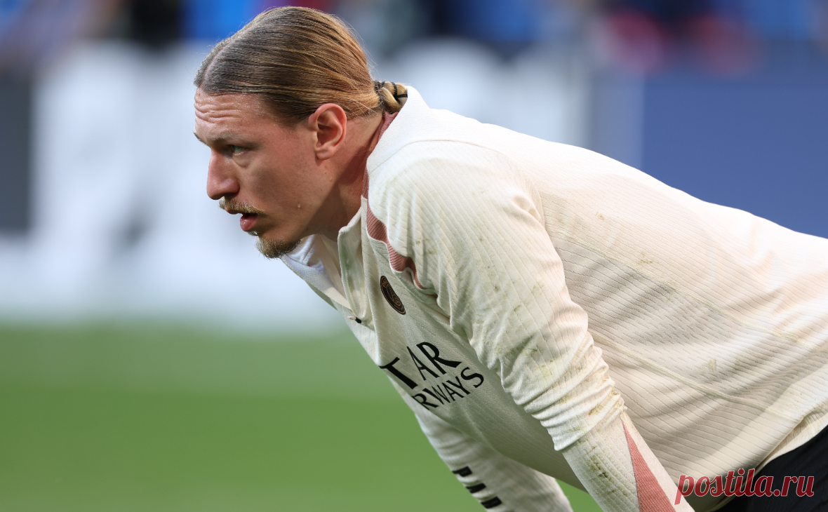 Sport узнал о принятых ПСЖ мерах из-за Сафонова и новичка-украинца. Sport.fr утверждает, что в ПСЖ дал возможность Сафонову и украинцу Забарному поговорить. Издание отметило, что при этом некоторые жесты украинца «не остались незамеченными»