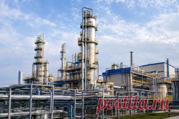 🏭 От сырья и базовой химии до полимеров и специальной продукции — разбираемся, как устроена химическая промышленность, почему предприятия тяготеют к определённым регионам и какие факторы определяют их работу.

#ХимическаяПромышленность #Промышленность #Нефтехимия #Производство Изображение от chatGPT