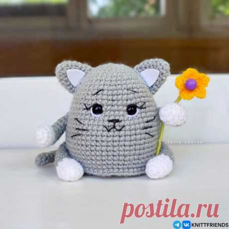 ​Толстый котик крючком