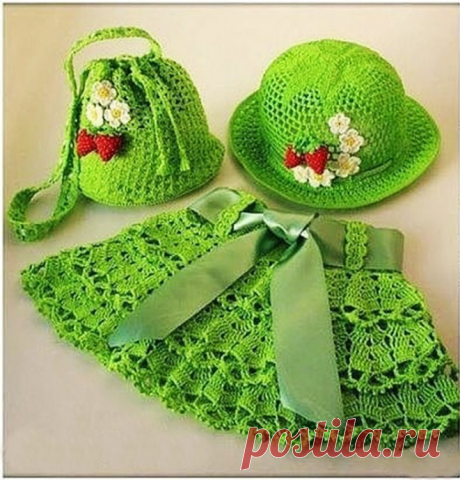 Яркий комплект для лета