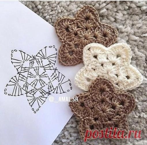 ​Вязаные аппликации Вязаные аппликацииЗабирайте в копилочки, чтобы использовать, когда потребуется.