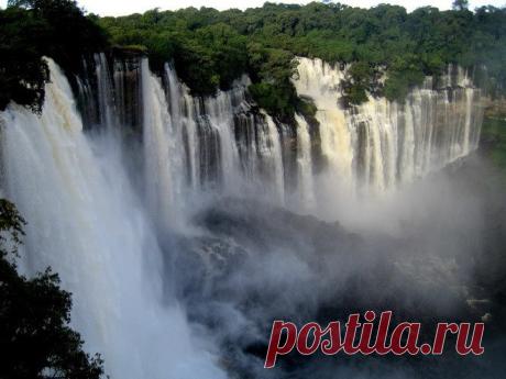 Водопад Каландула (Kalandula Falls) – одна их самых ярких достопримечательностей Анголы