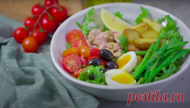 ​Салат с тунцом