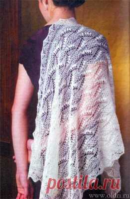 Вязание ажурной шали спицами
