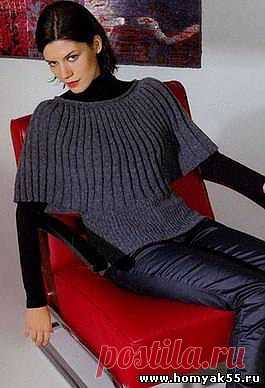 Пуловер-пелерина оригинального фасона.