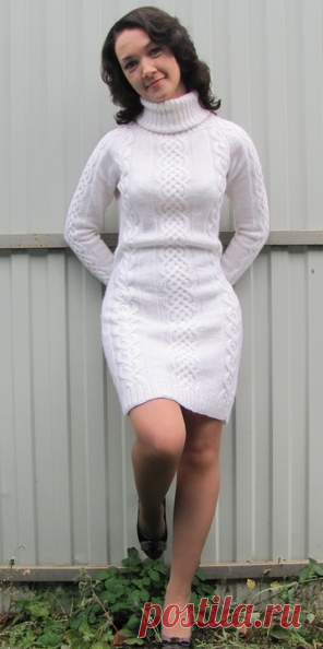 Белое платье спицами «Жемчужинка»