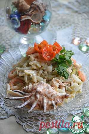 Салат из кальмаров с курицей - кулинарный рецепт